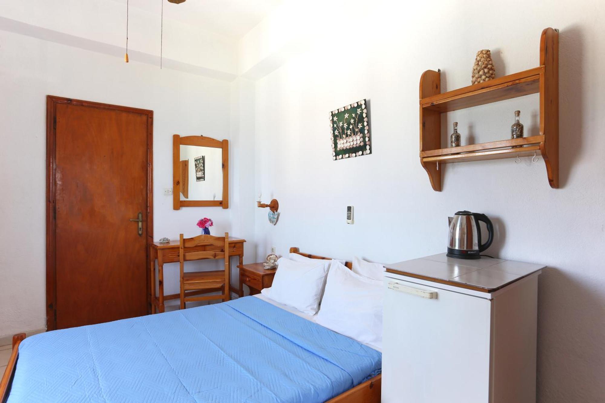 Armena Inn Armenistis  Luaran gambar