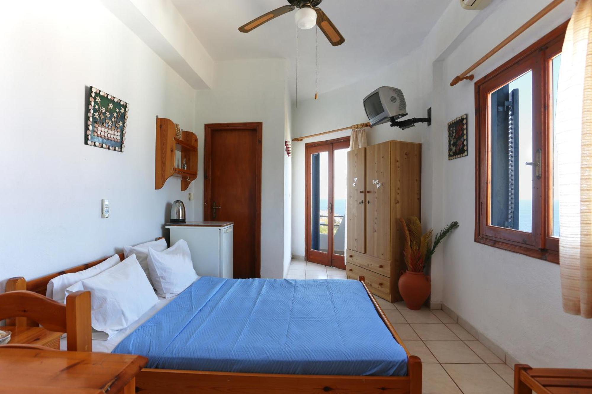 Armena Inn Armenistis  Luaran gambar