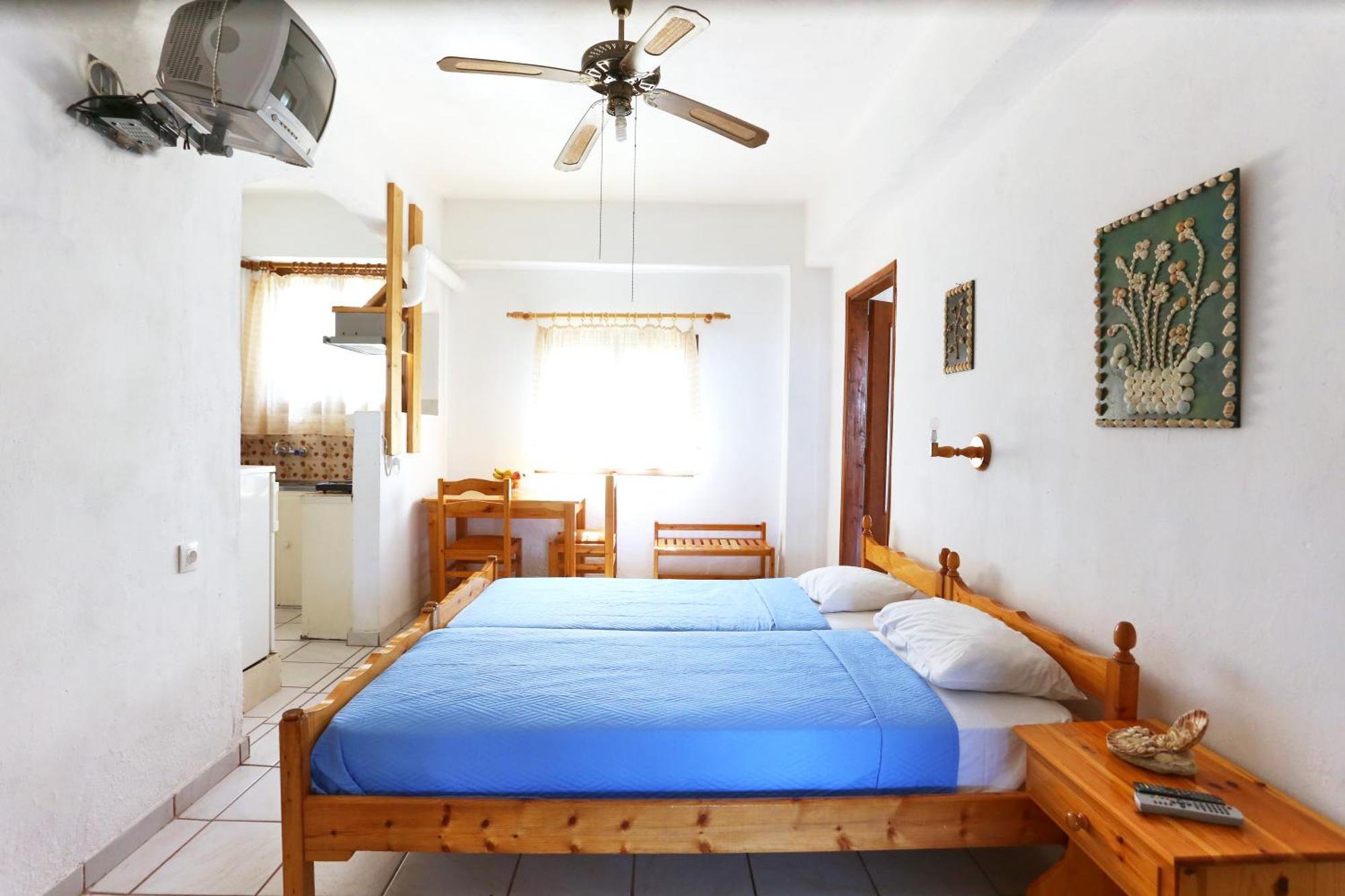 Armena Inn Armenistis  Luaran gambar