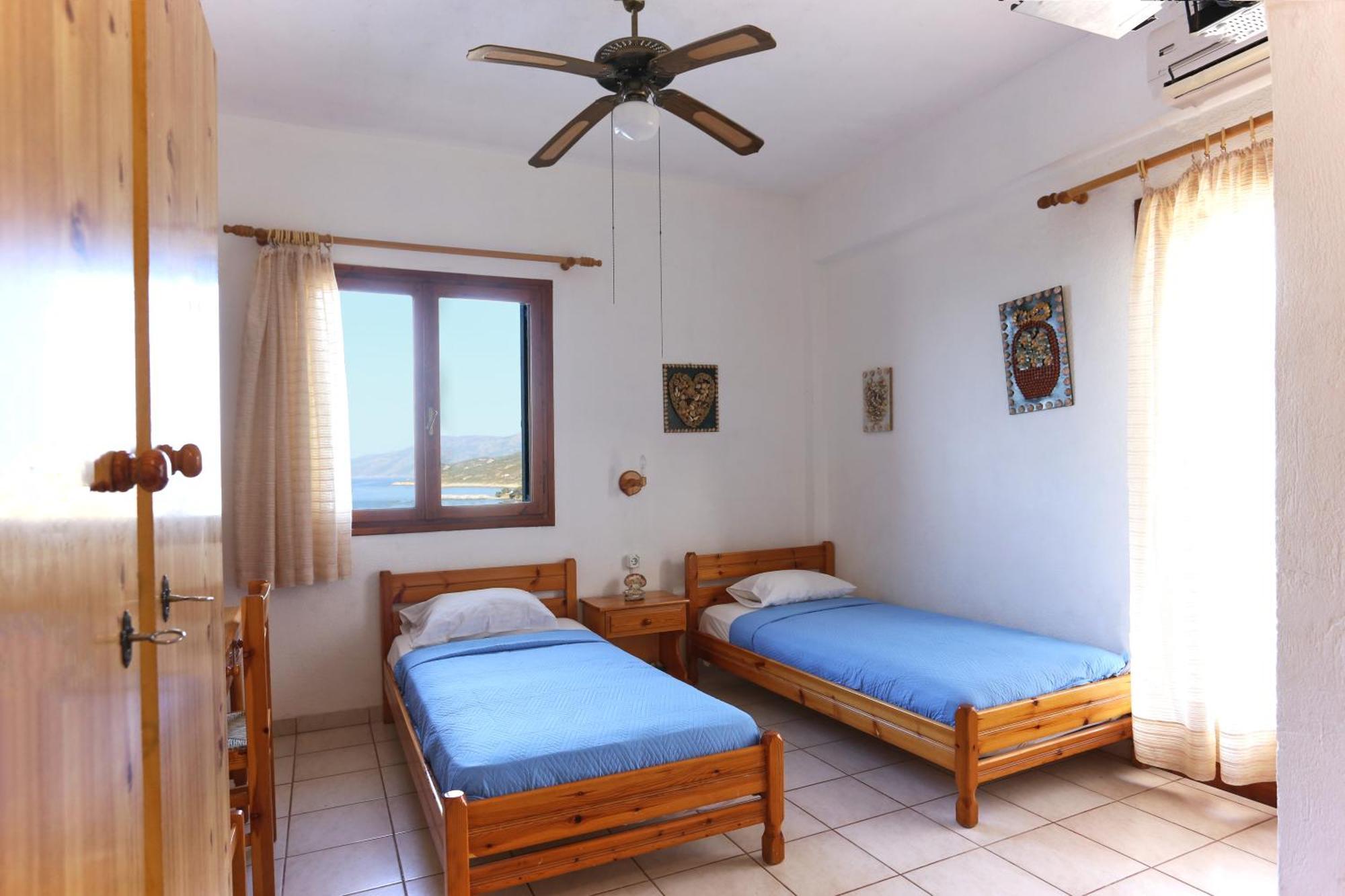 Armena Inn Armenistis  Luaran gambar